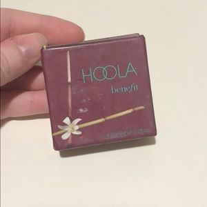 HOOLA BRONZER FROM BENEFIT